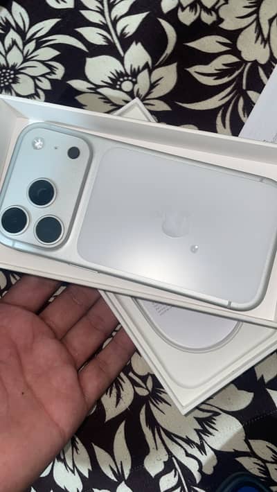 Apple iPhone 17 Pro