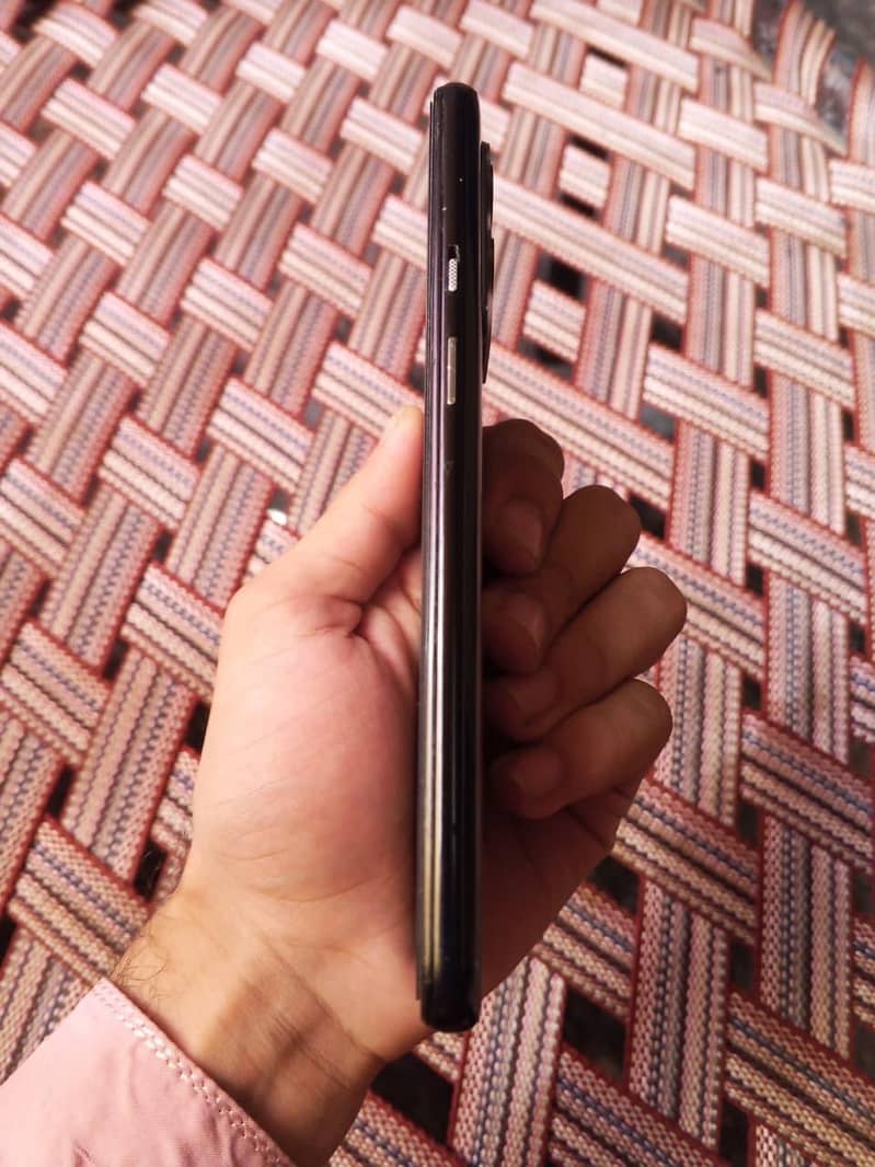 One Plus 9 pro 5G 1
