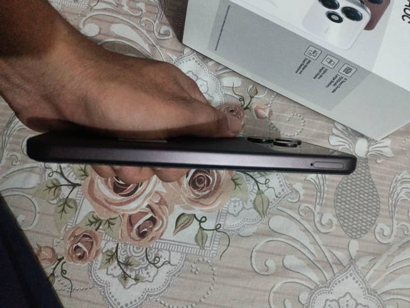 OPPO A6 1