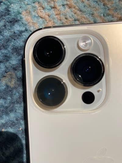 Apple iPhone 14 Pro