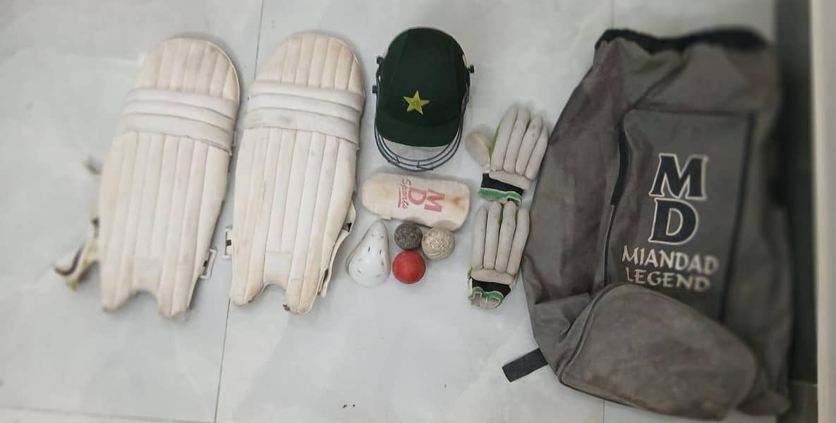Cricket Kit 0