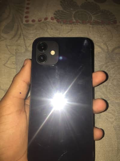 Apple iPhone 12