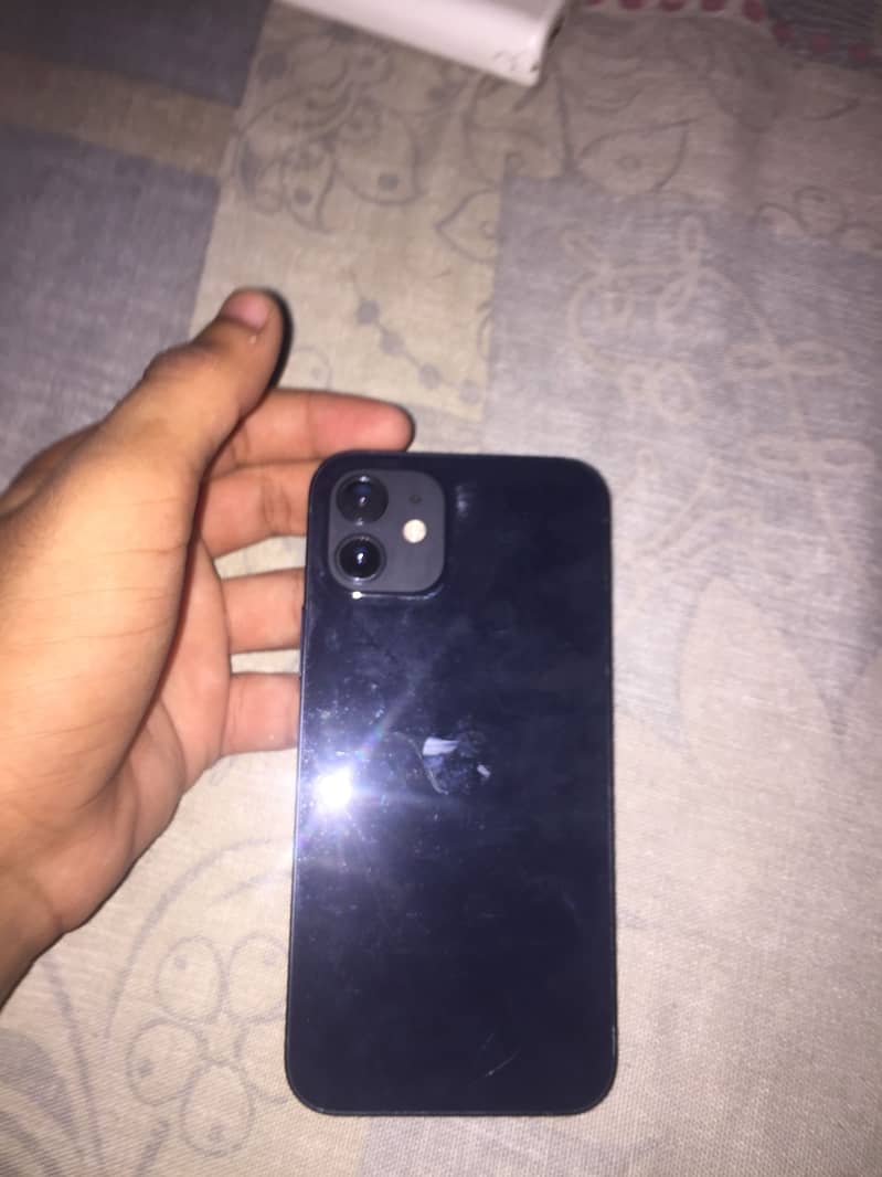Apple iPhone 12 2