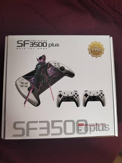 SF 3500 Video gaming console with 2 controllers
