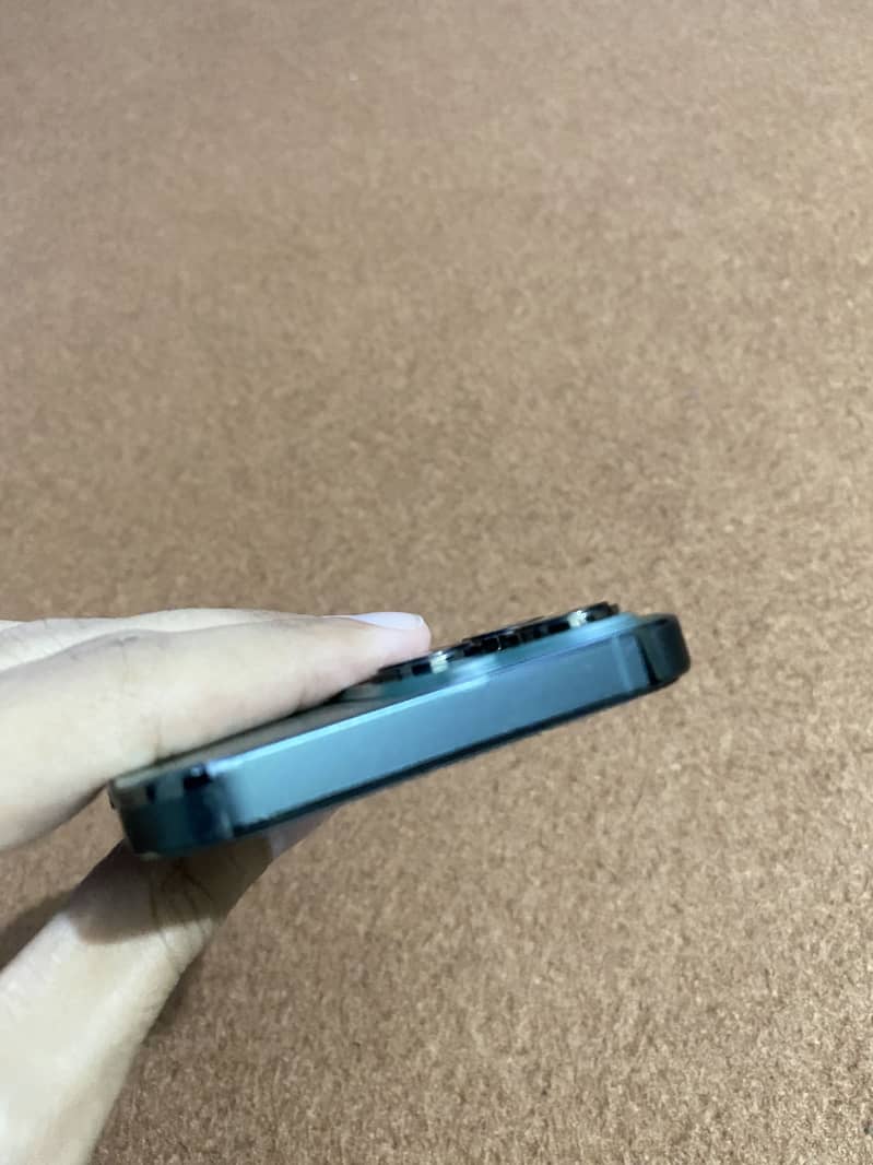 Apple iPhone 13 Pro 5