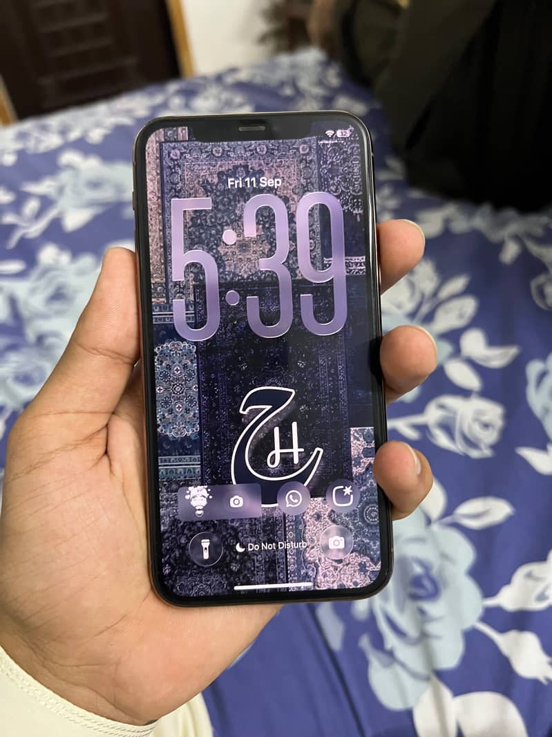 Apple iPhone 11 Pro 7