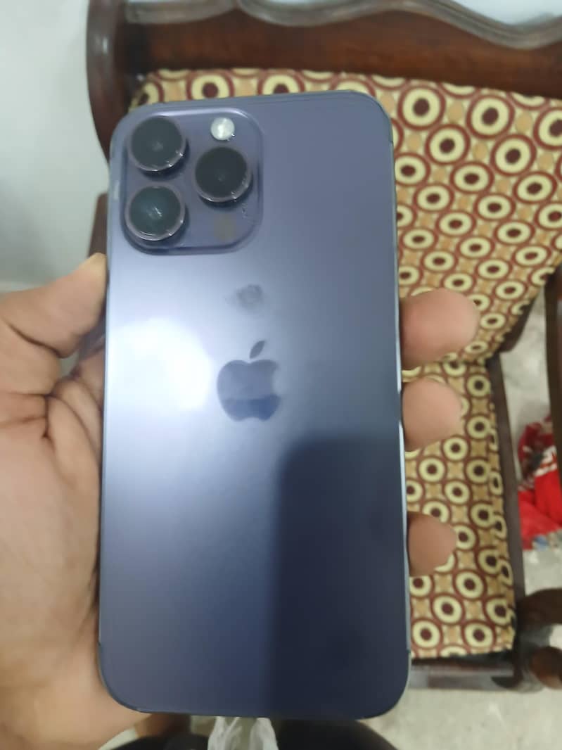 Apple iPhone 14 Pro Max 6