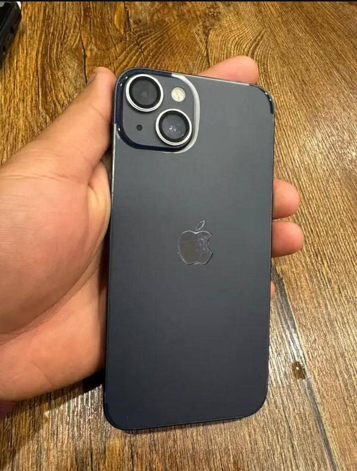 iPhone 13 1