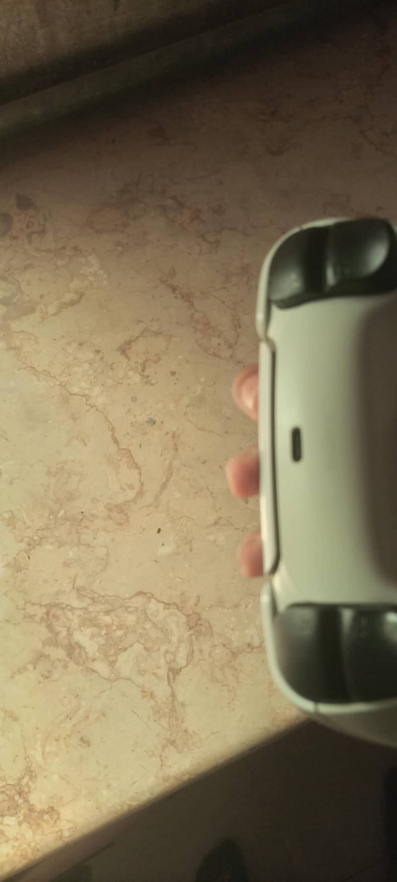 PS5 Controller 4