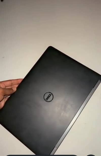 Dell/Business Laptop – Core i7 6th Gen  Processor: Intel Core i7-660