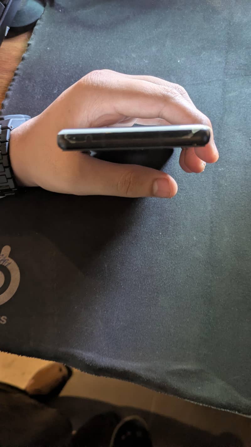 Google Pixel 6a 1