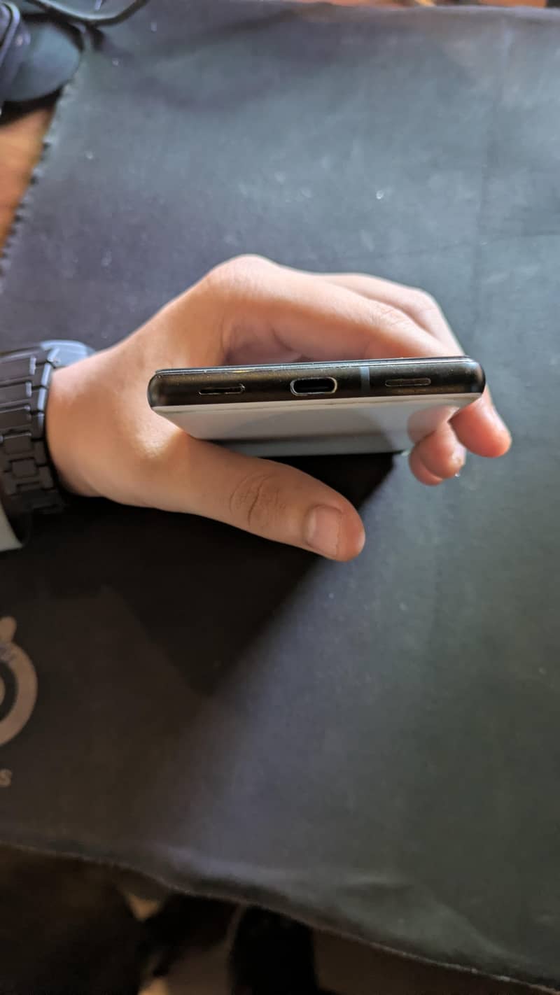 Google Pixel 6a 2