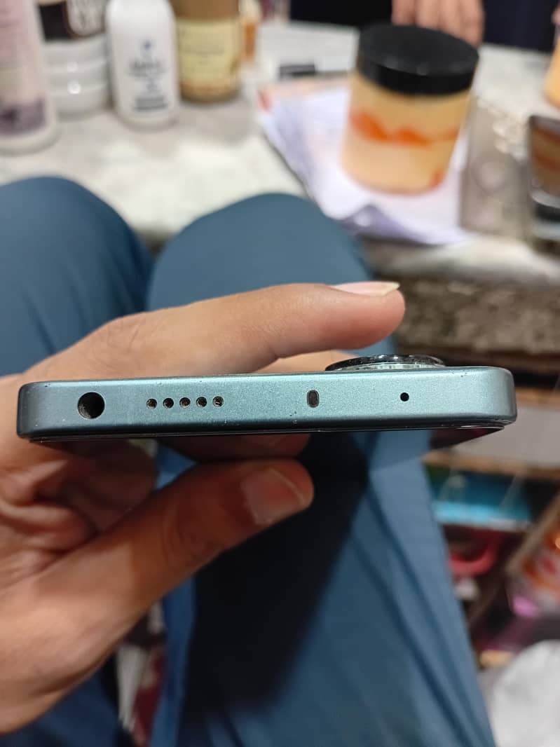 Xiaomi Redmi Note 13 Pro 0