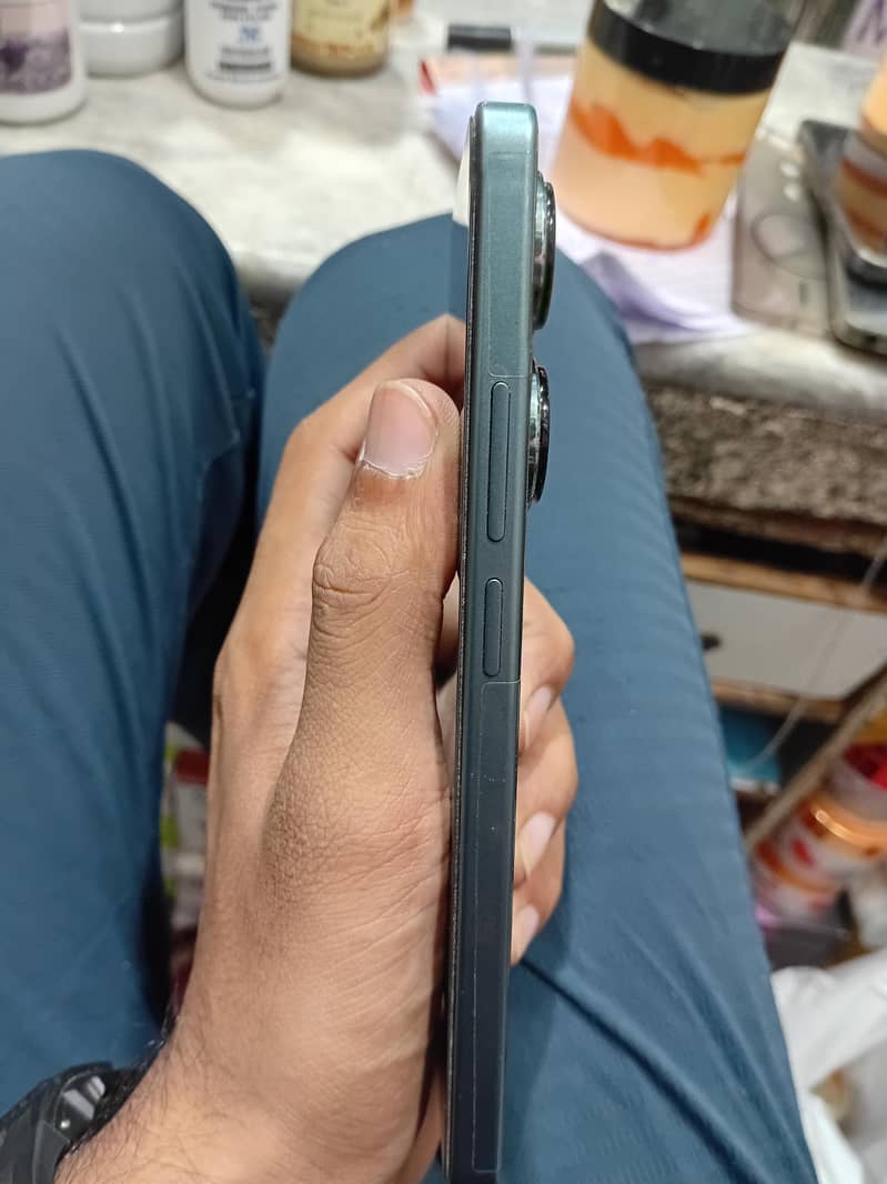 Xiaomi Redmi Note 13 Pro 3
