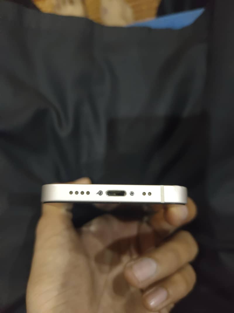 Apple iPhone 12 mini 5