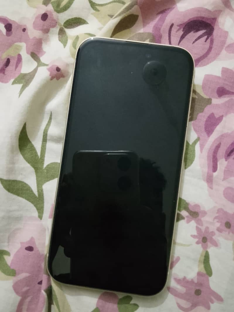 Apple iPhone 15 2