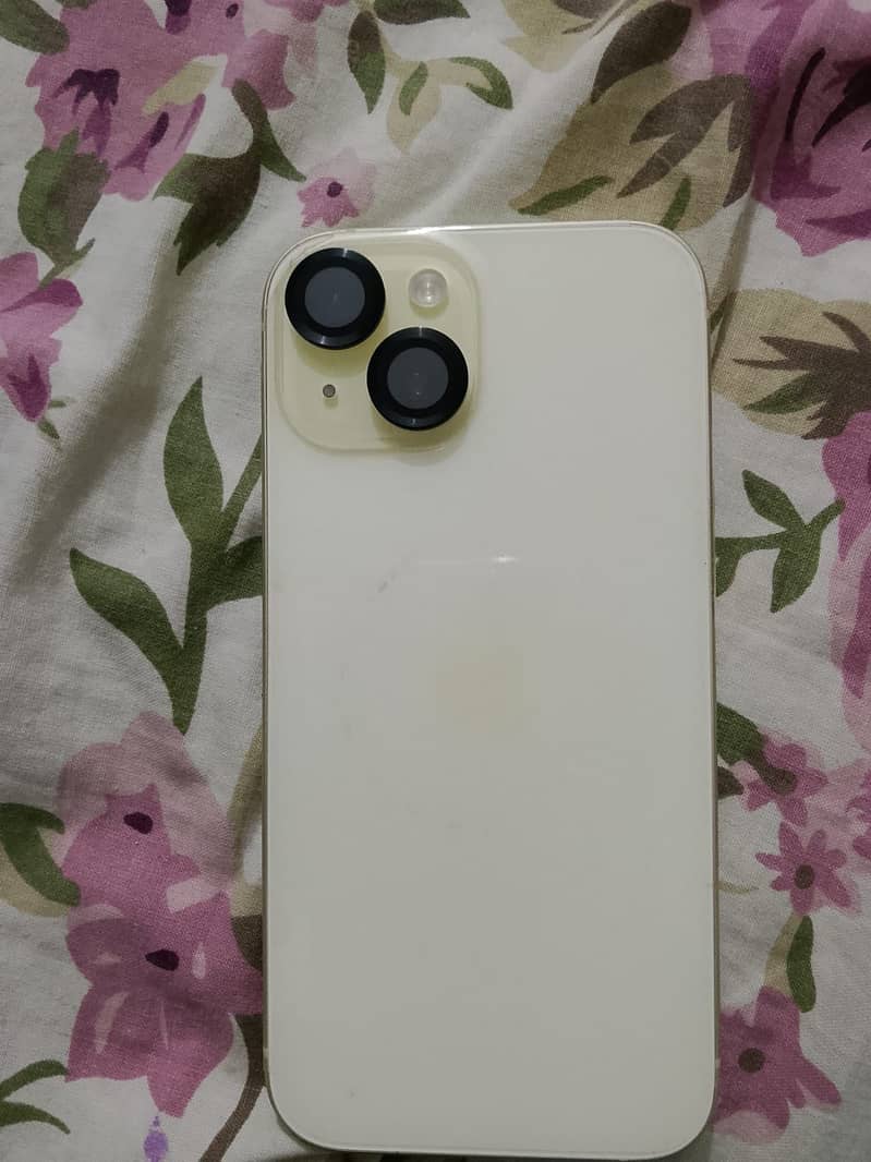 Apple iPhone 15 6