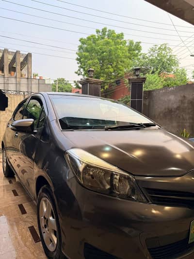 Toyota Vitz 2011