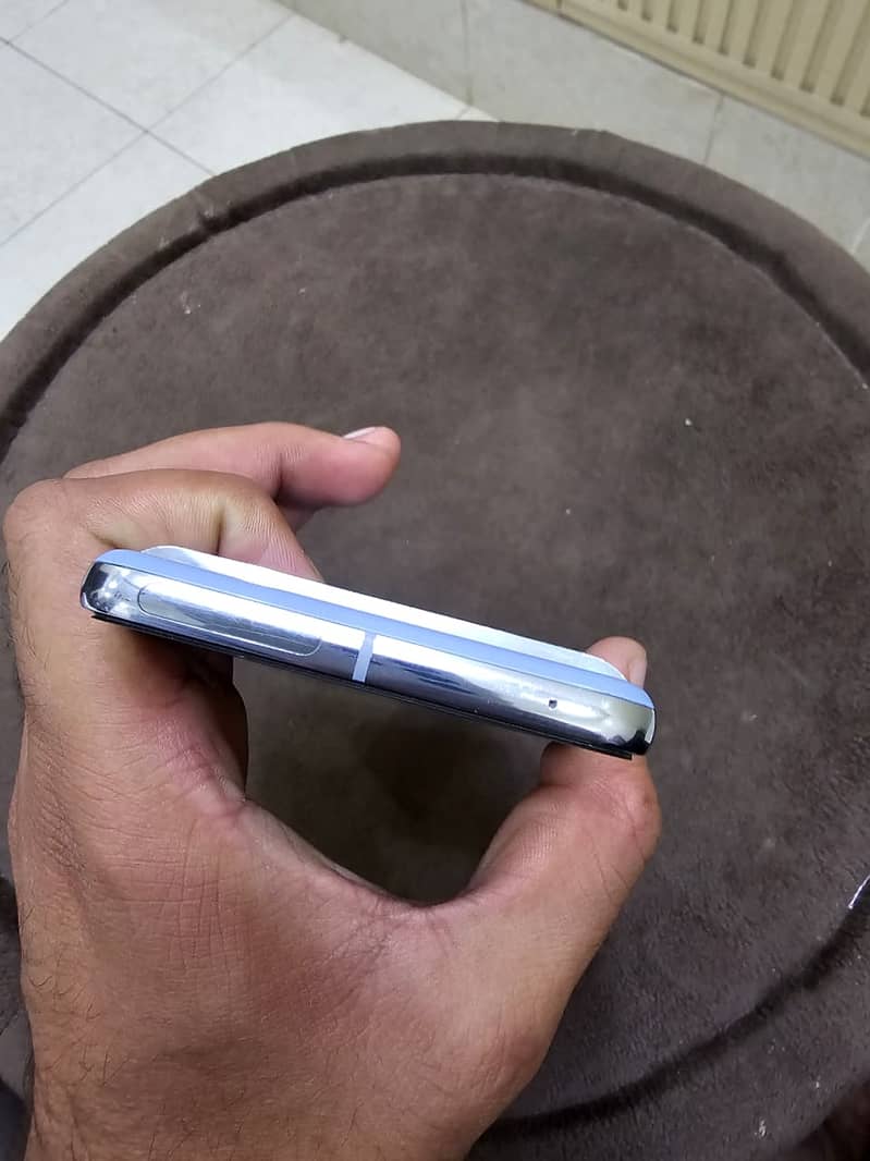 Google Pixel 8 Pro 5
