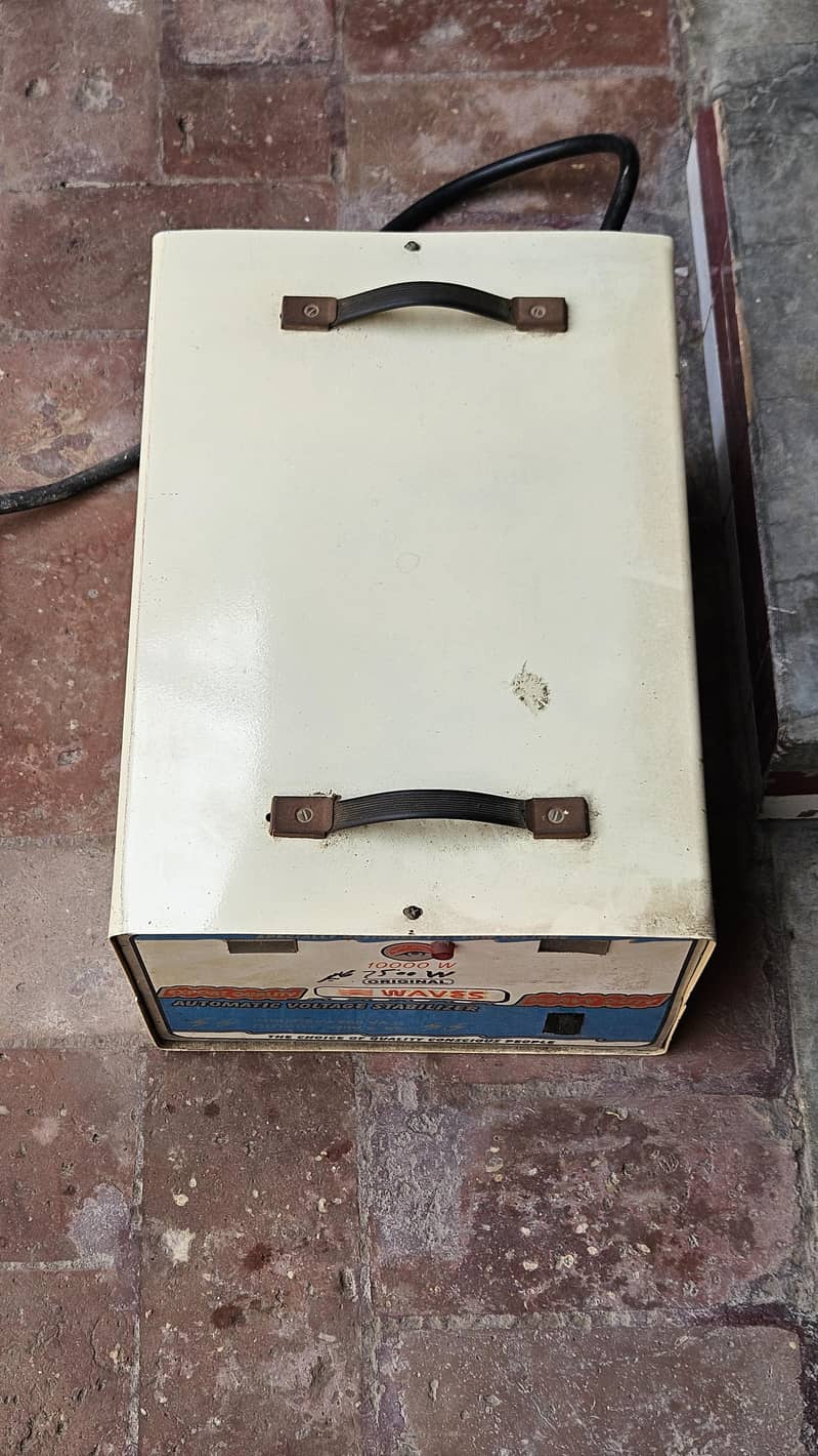 10,000 Watt Automatic Voltage Stabilizer 3