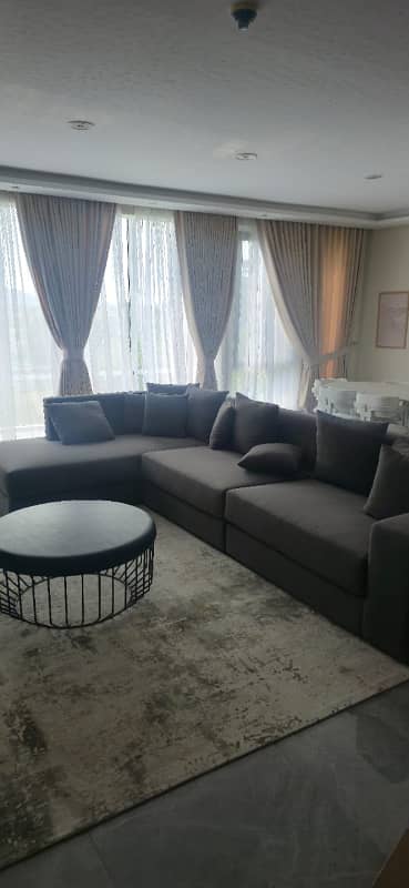Luxurious Fully Furnished 3 Bedroom Service Apartment For Rent In Gulberg
