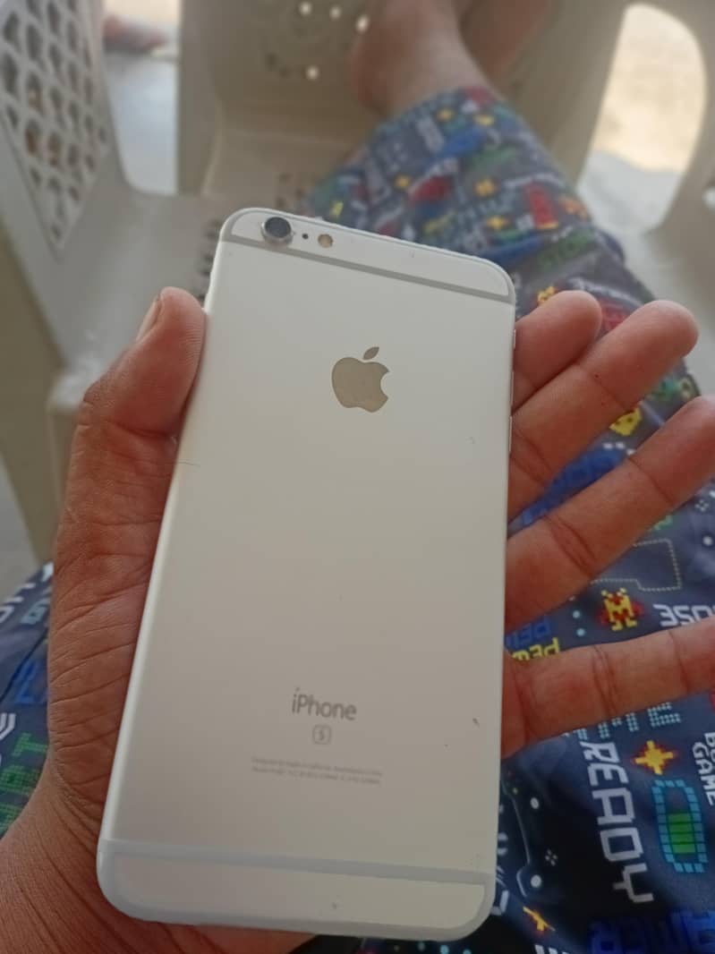 Apple iPhone 6S 2