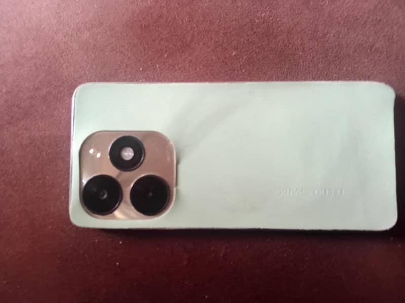 Tecno Spark 20C 0
