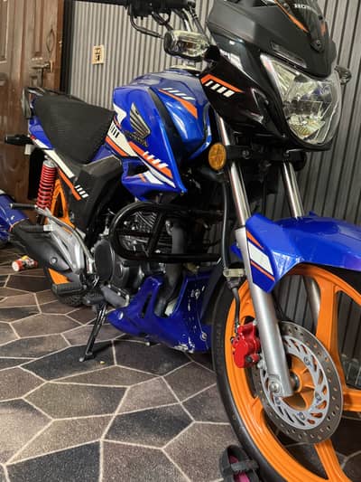 Honda CB 150F