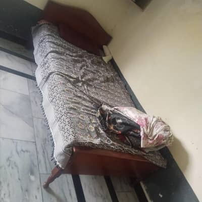 TWO SINGLE BEDS WITH MATTRESS