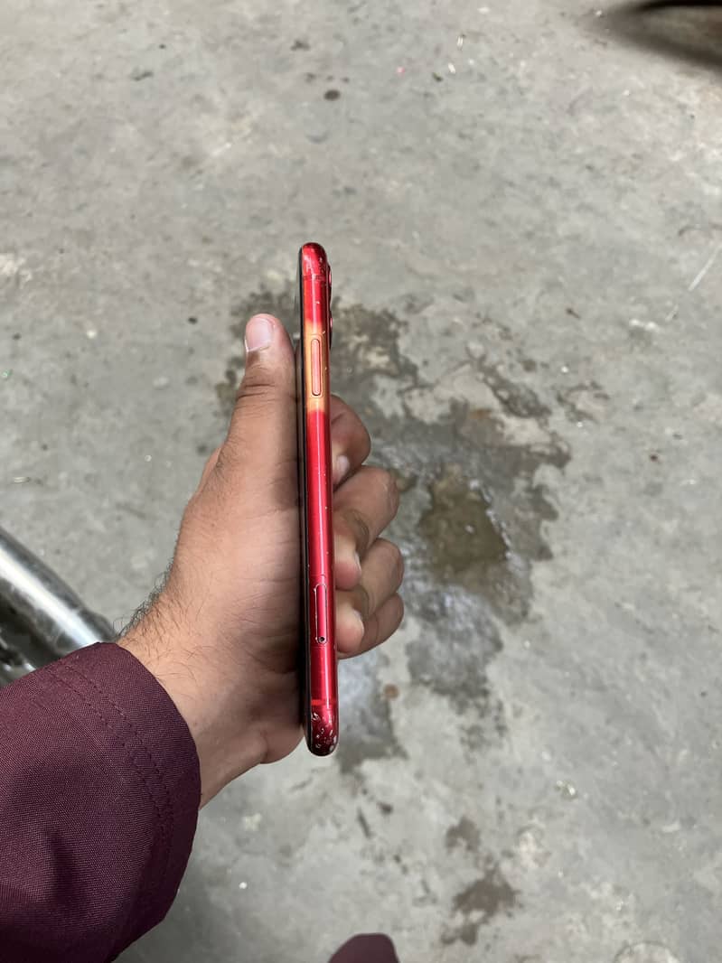 Apple iPhone 11 2