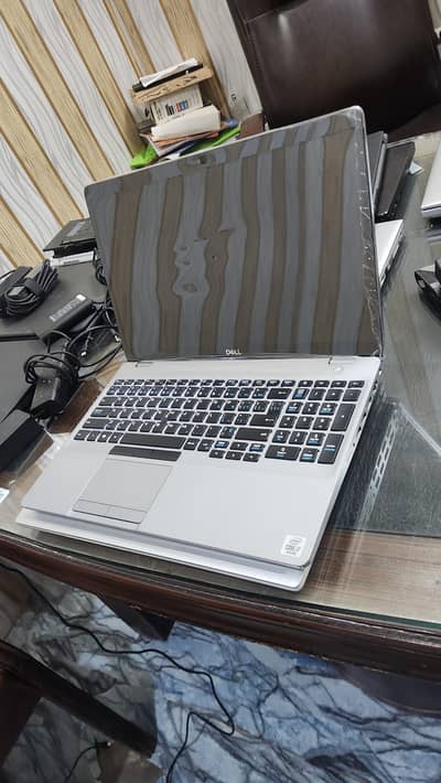 Dell precision 3550 | i7 10th | 8gb gb ram |256nvme |2gb card