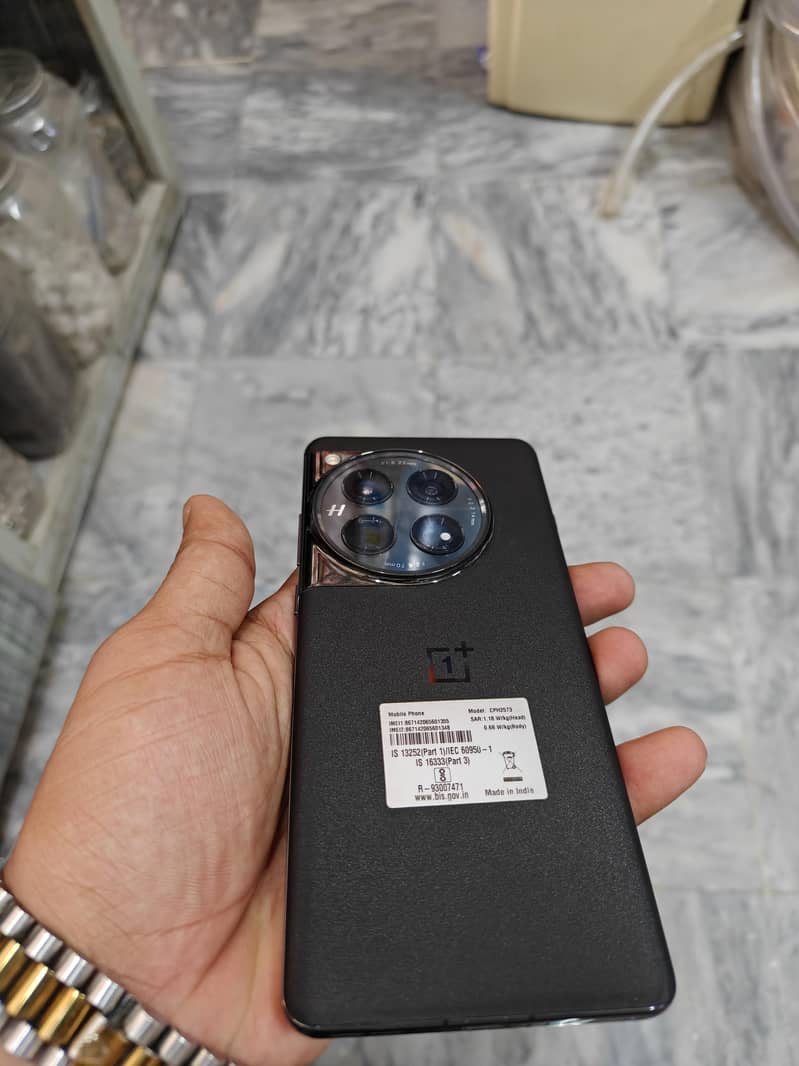 One Plus 12 0