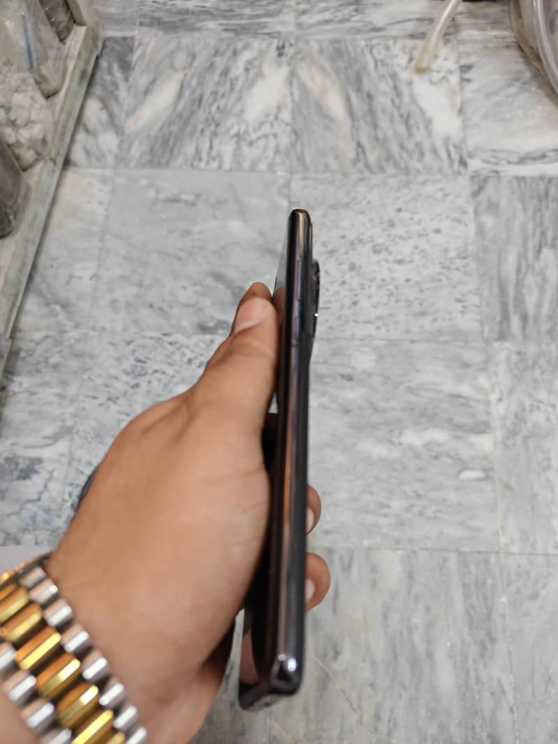 One Plus 12 4