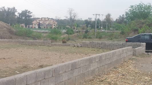 Kanal Plot Haji Shah Chowk GT Road Attock