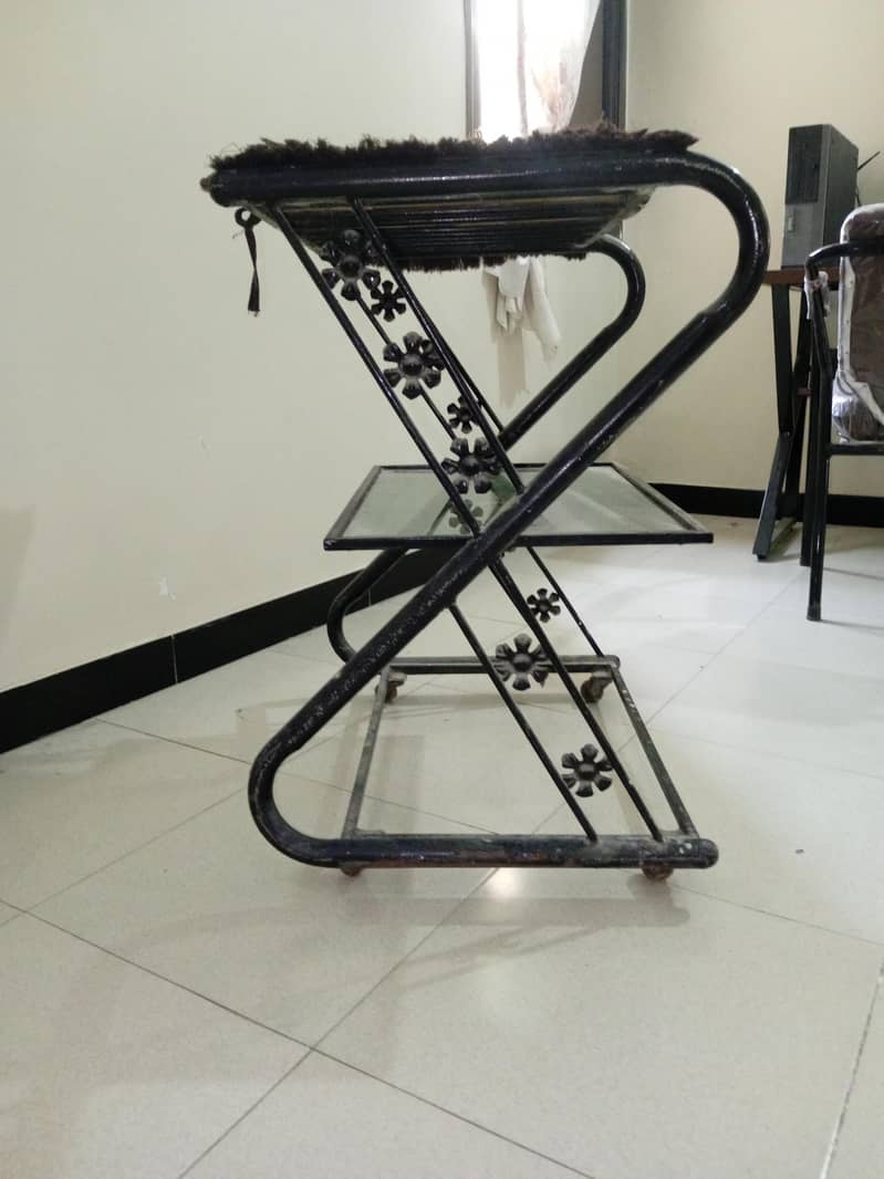 trolley 1