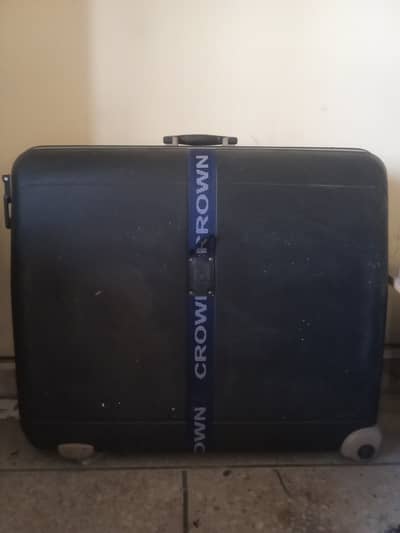 Original crown luggage lag