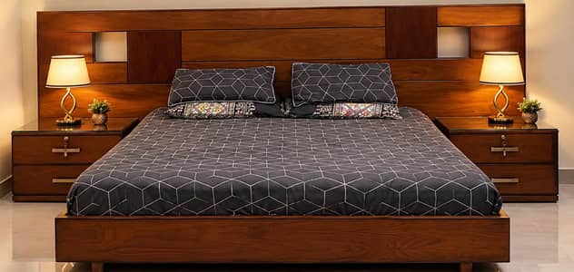 Lasani Wooden KingBed with Console