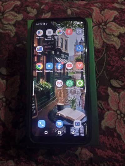 infinix hot8 4/64 with box