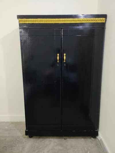 2 door almirah for sale
