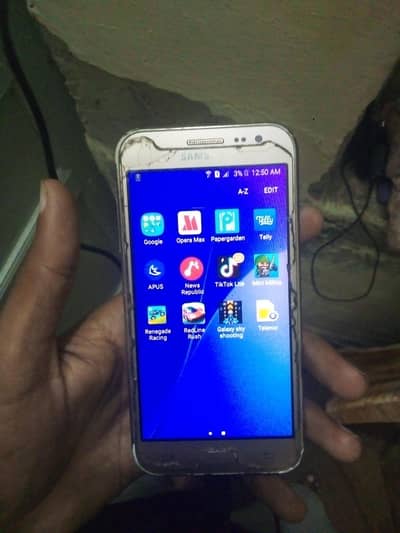 Samsung Mobile J2