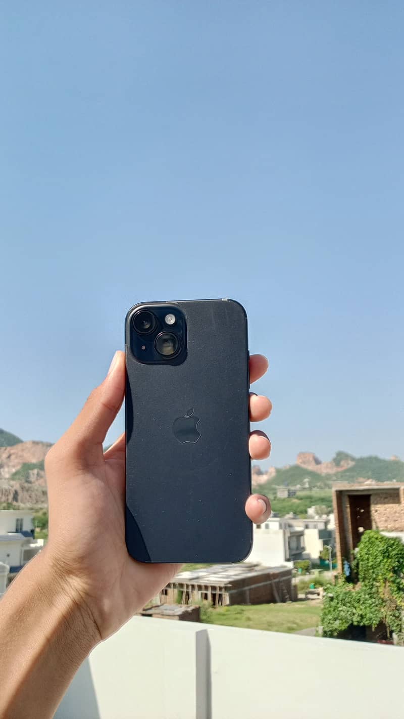 Apple iPhone 15 0