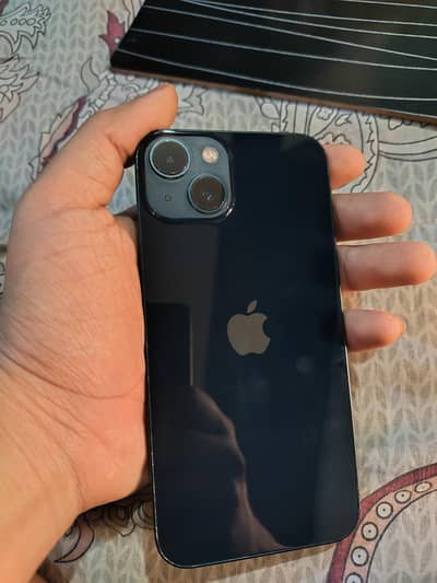 Apple iPhone 13 water pack
