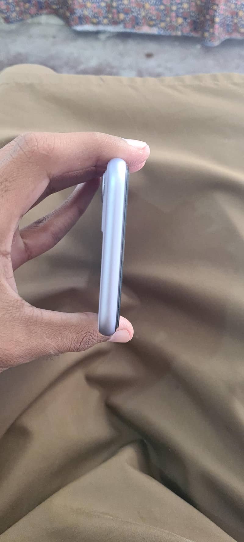 Apple iPhone 11 6
