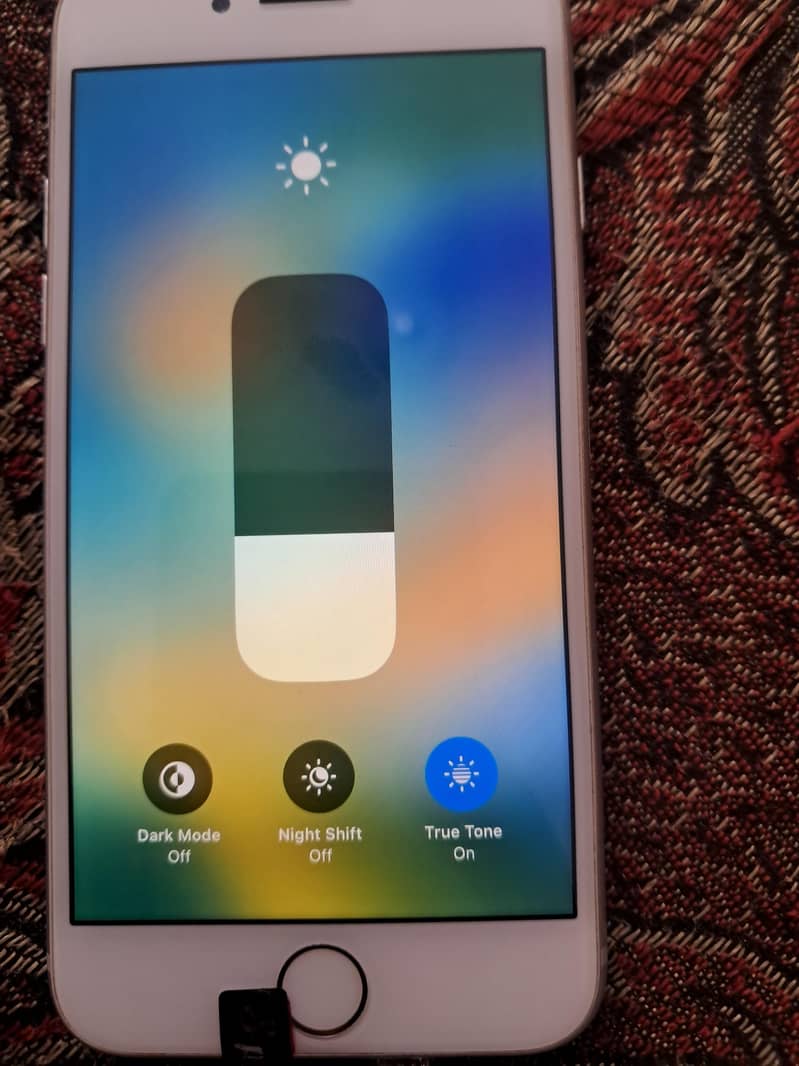 Apple iPhone 8 0
