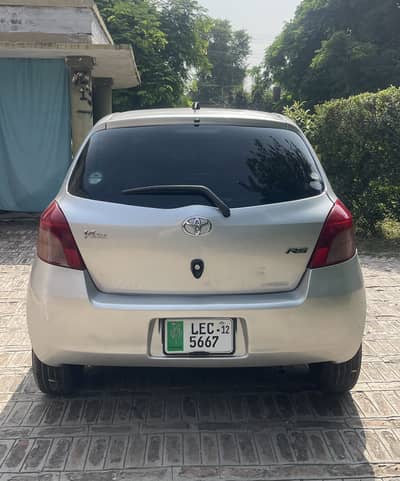 Toyota Vitz 2007