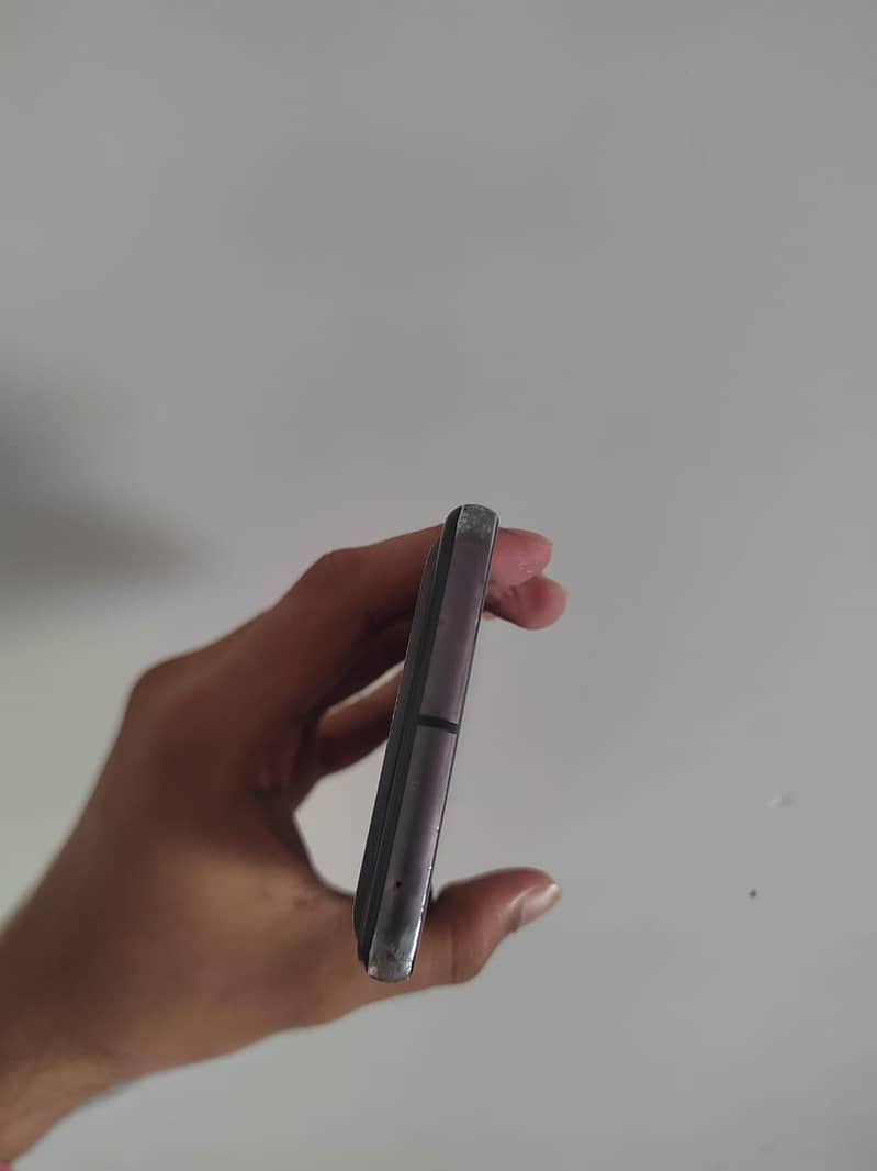 GOGLE PIXEL 7 4
