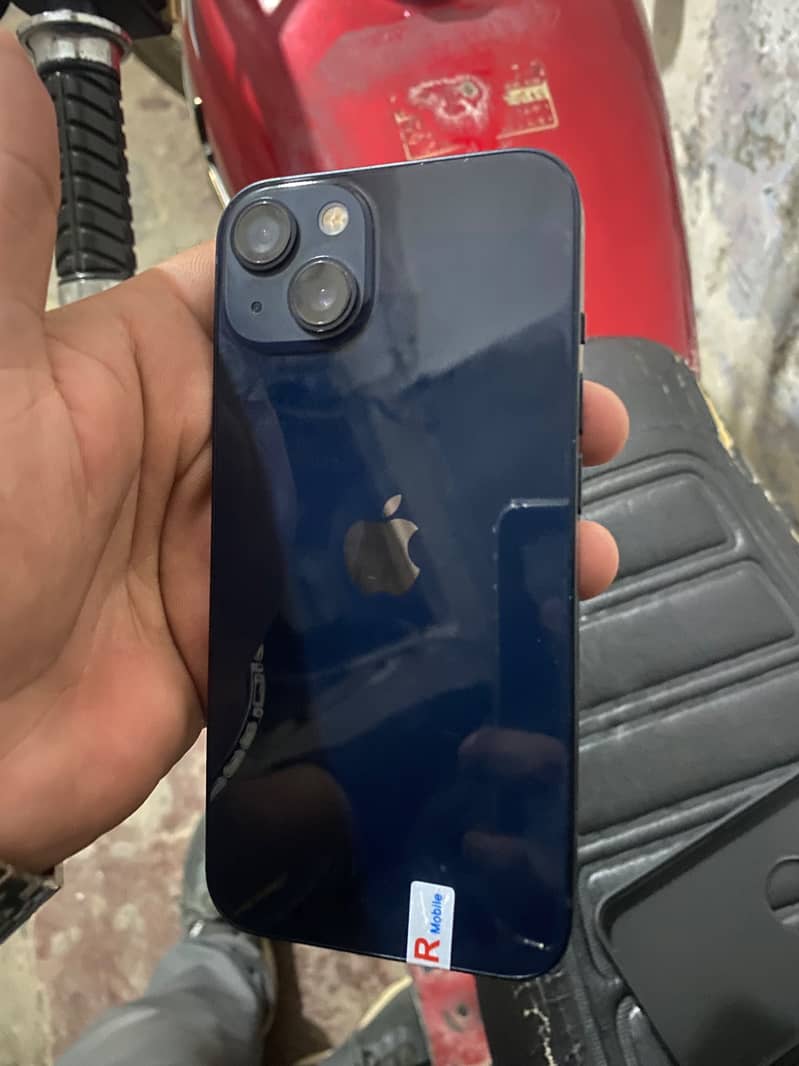Apple iPhone 13 3