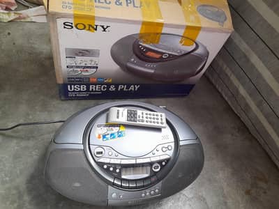 Sony radio CD pleyar kaset  USB be chalte ha