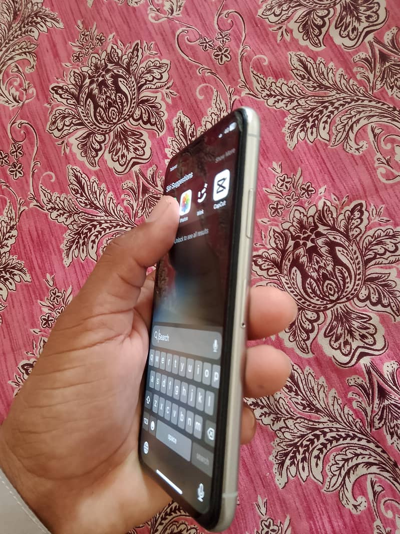 Apple iPhone X 1