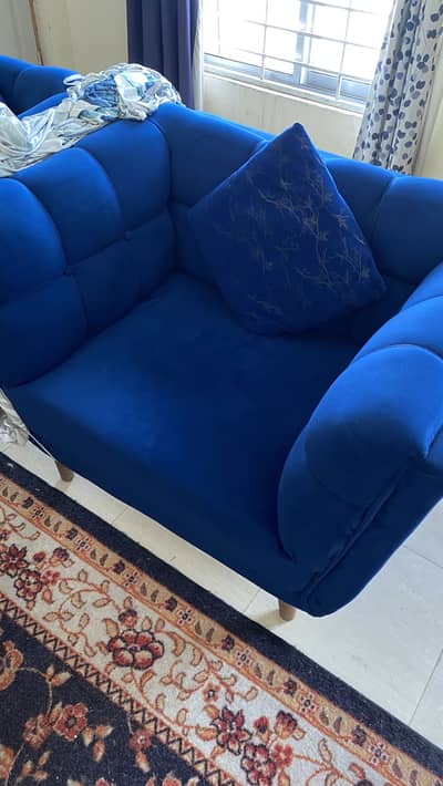 5 Seater Sofa for Urgent Sale
